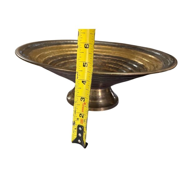 Vtg Remco Brass Hammered Bronze Pedestal Fruit Bowl Made in India - Picture 9 of 9